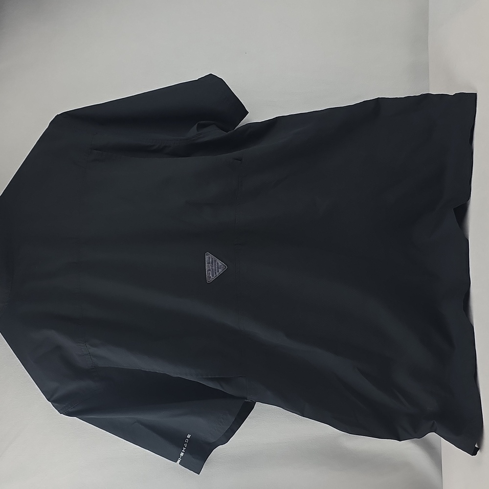 Columbia Men's Omni-Shade Black Casual Button Down Lightweight Shirt LG - Picture 3 of 4